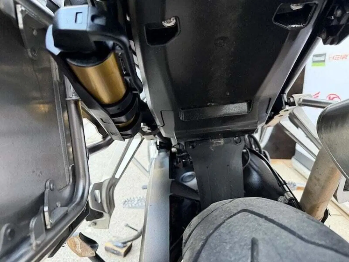 Bmw F 900 GS Adventure (2024 - 26) (17)