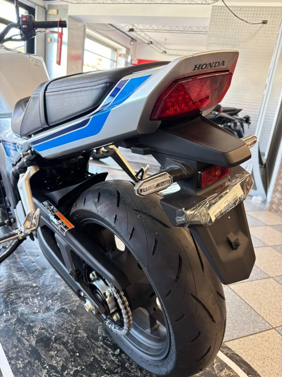 Honda CB 1000 F (2026) (7)