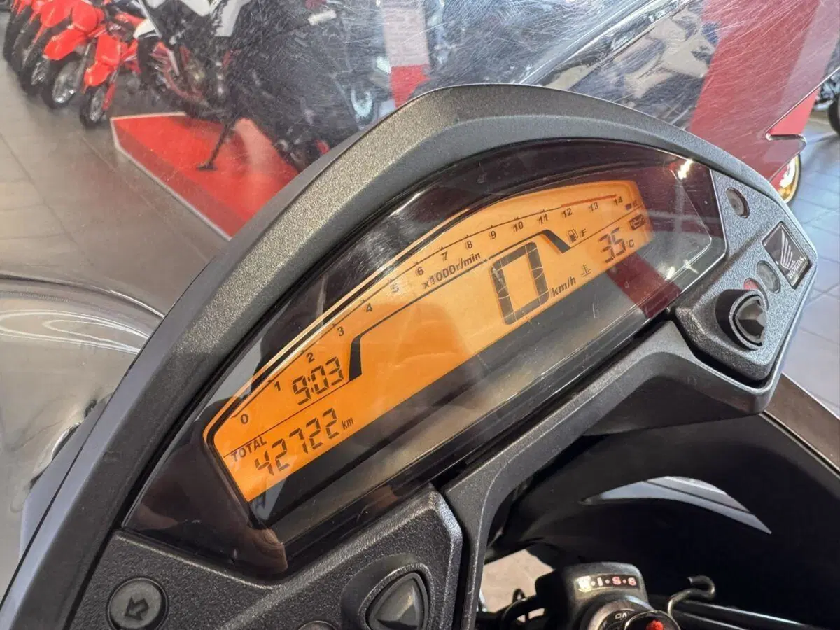 Honda Crossrunner ABS (2010 - 14) (5)