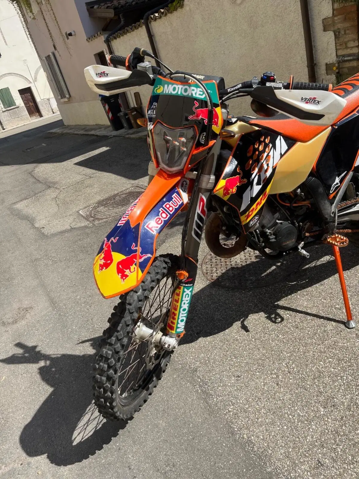 KTM 125 EXC Six Days (2010) (2)