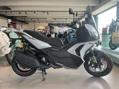 Aprilia SR GT 400 (2026) nuova
