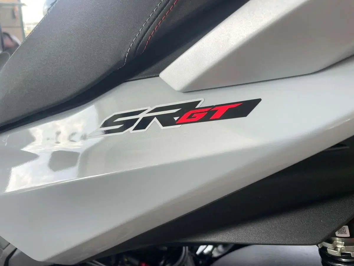 Aprilia SR GT 400 (2026) (6)