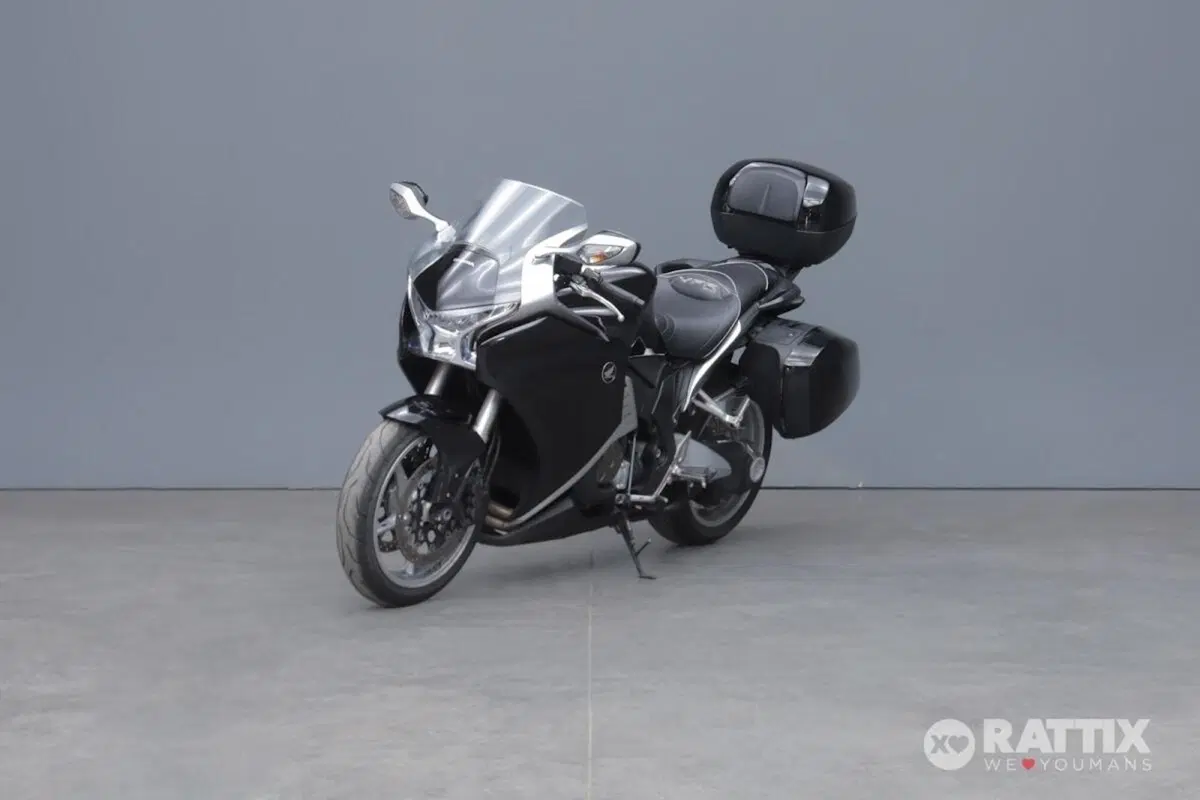 Honda VFR 1200 F ABS (2009 - 16) (2)