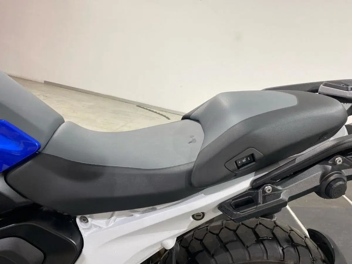 Bmw R 1300 GS Trophy (2023 - 26) (11)