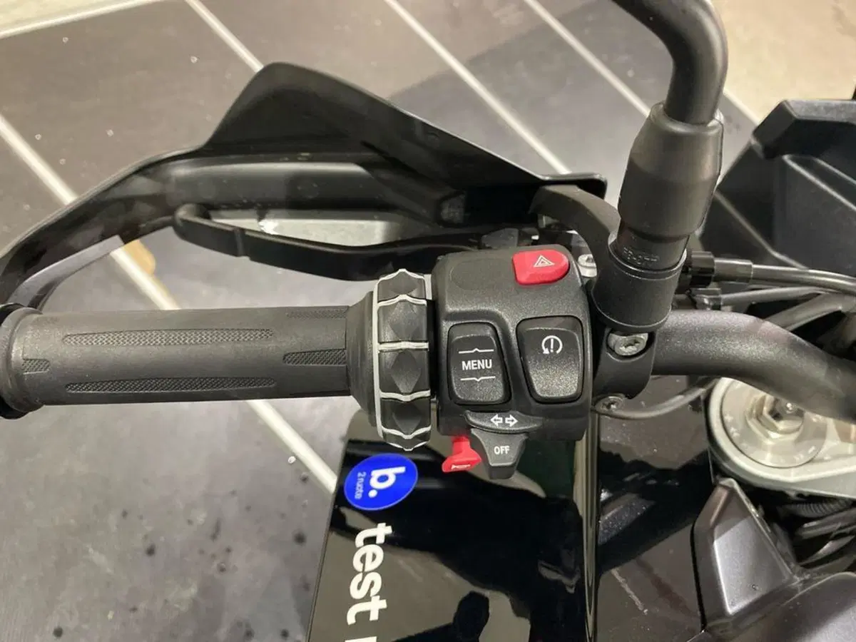 Bmw F 900 XR (2025 - 27) (7)