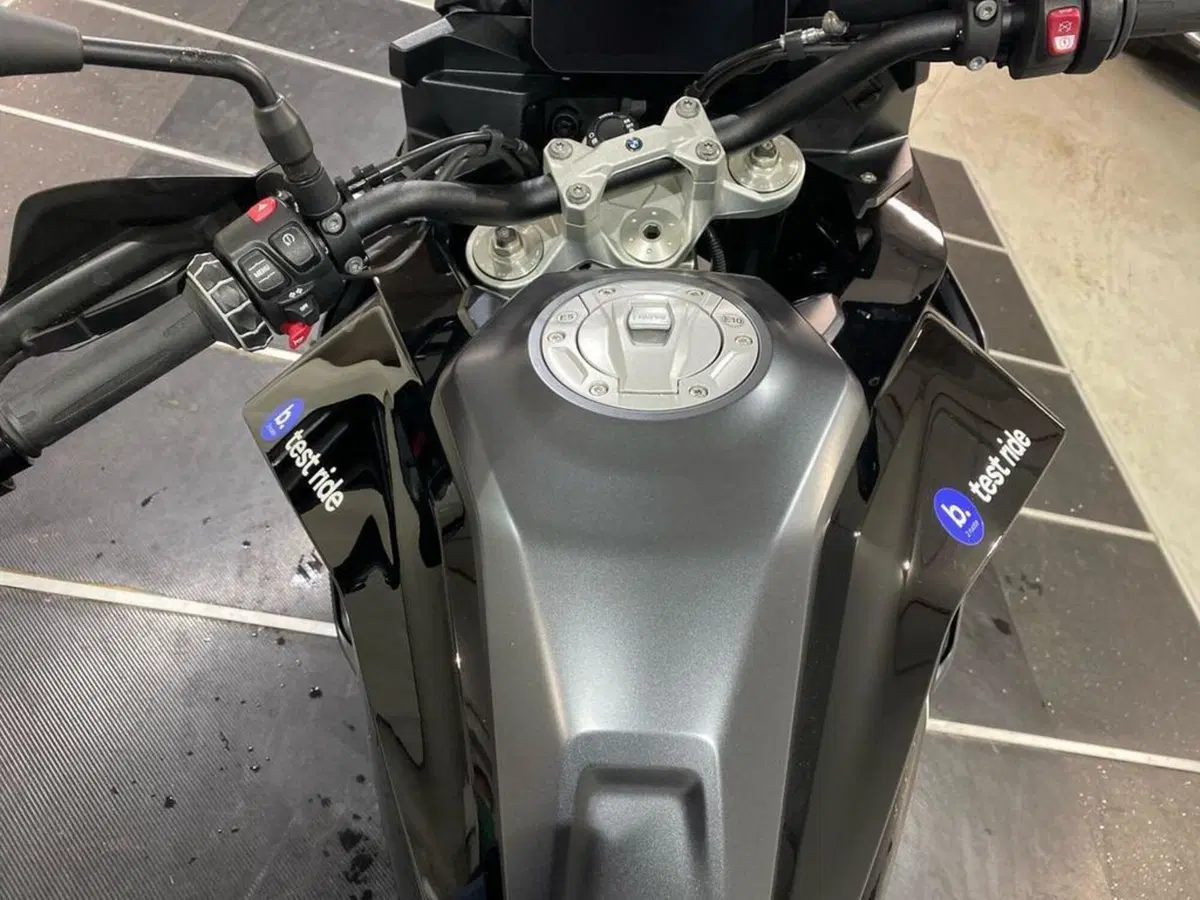 Bmw F 900 XR (2025 - 27) (9)