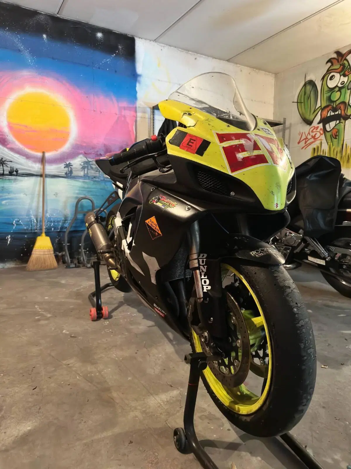 Suzuki GSX R 600 (2008 - 10) (2)