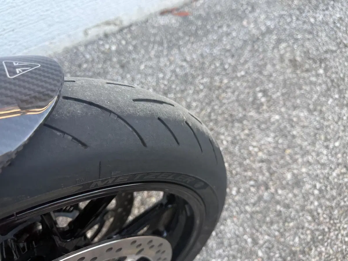 Triumph Speed Triple 1200 RS (2021 - 24) (9)