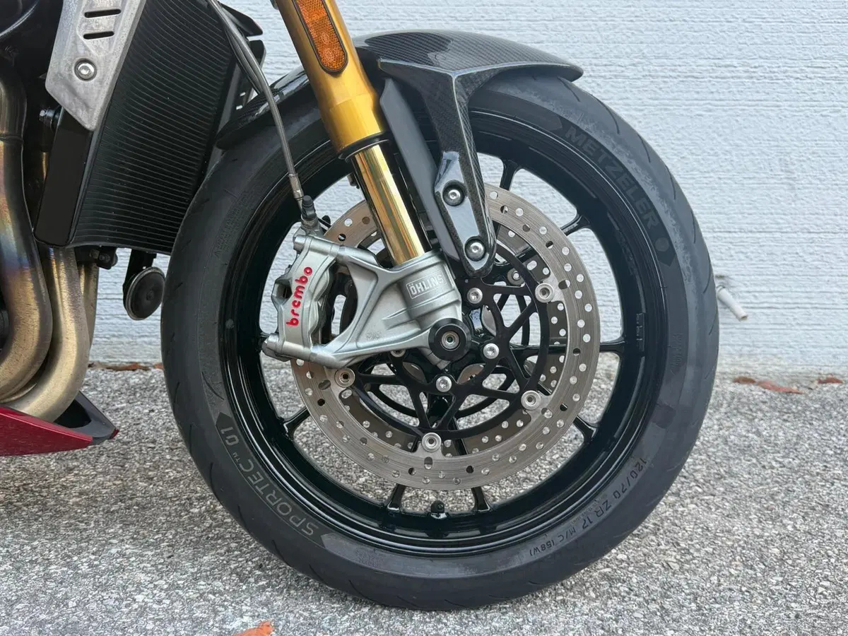 Triumph Speed Triple 1200 RS (2021 - 24) (13)