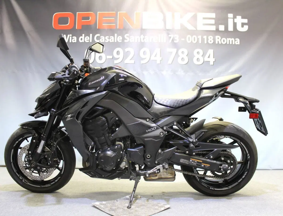 Kawasaki Z 1100 (2026) (2)