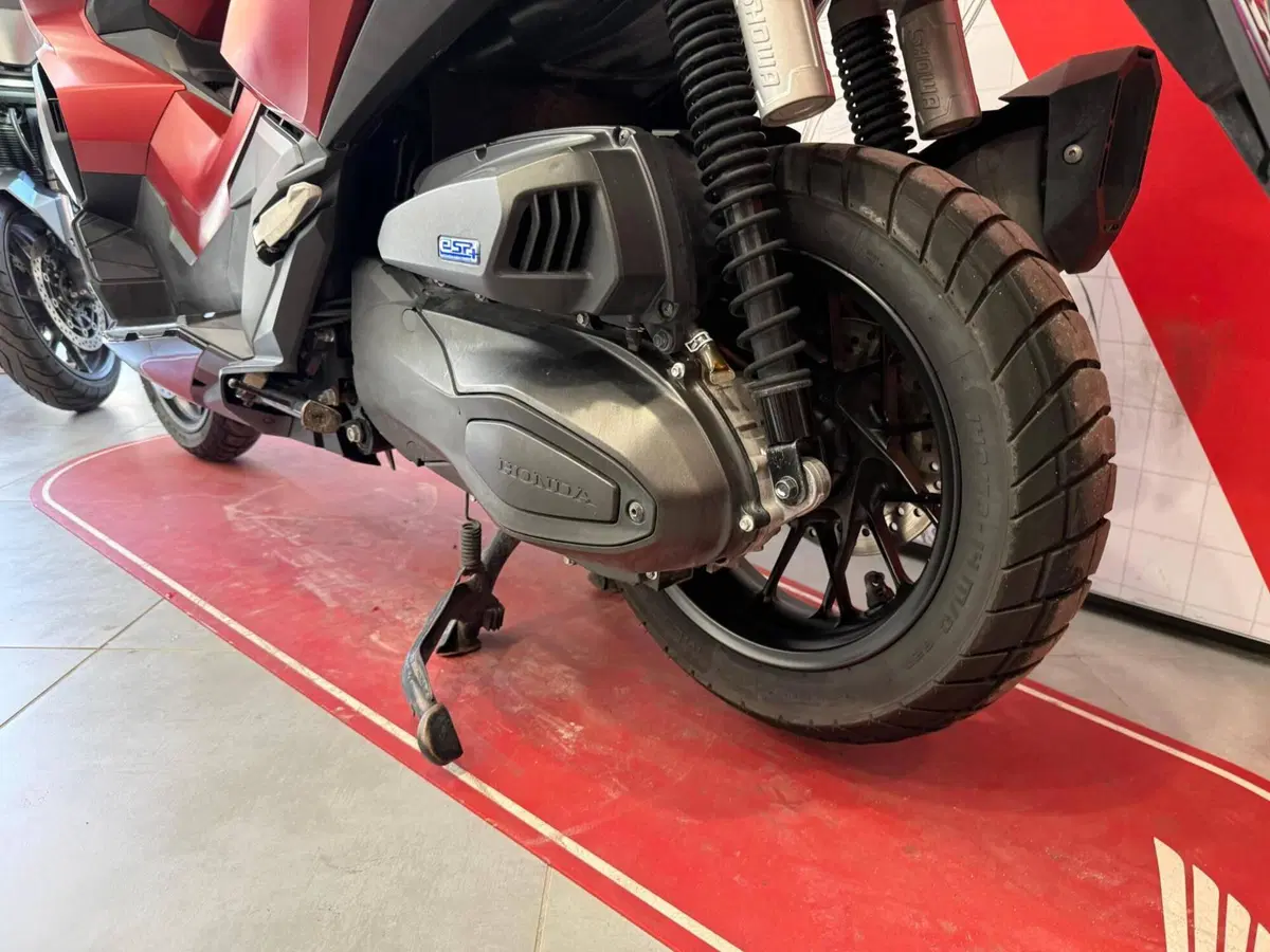 Honda ADV 350 (2022 - 24) (11)