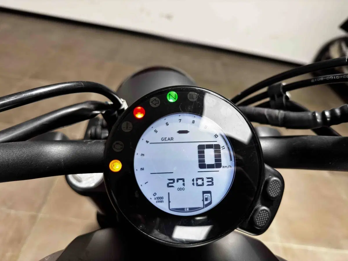 Yamaha XSR 700 ABS (2016 - 20) (5)
