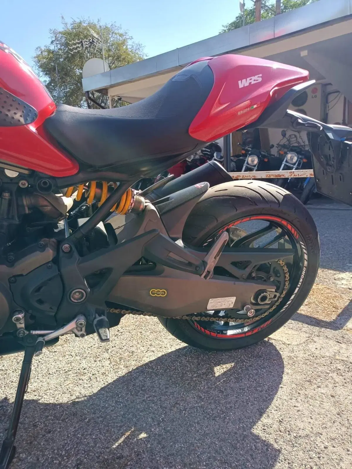 Ducati Monster 821 ABS (2014 - 17) (4)