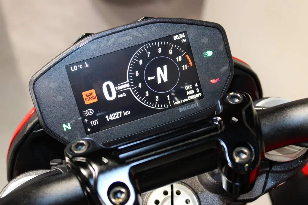 Ducati Hypermotard 950 (2019 - 20) (6)