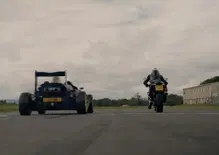 Ariel Atom 4RR vs BMW S 1000 RR