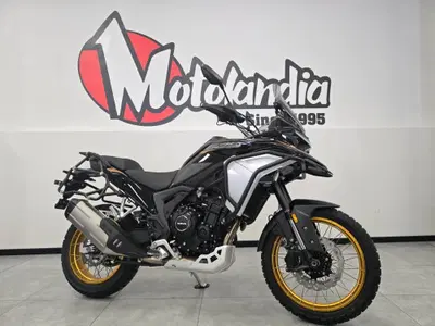 Kove 625X Pro (2026) usata