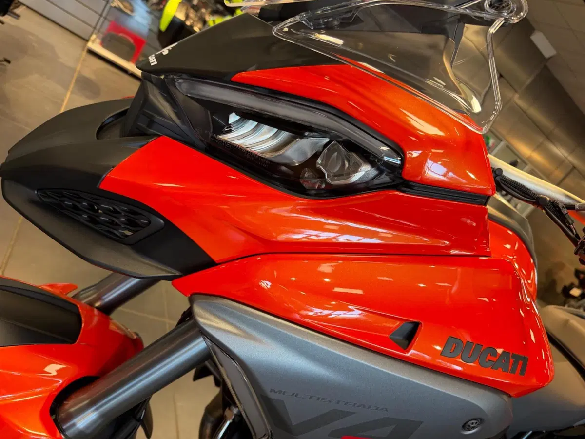 Ducati Multistrada V4 S (2025 - 26) (17)