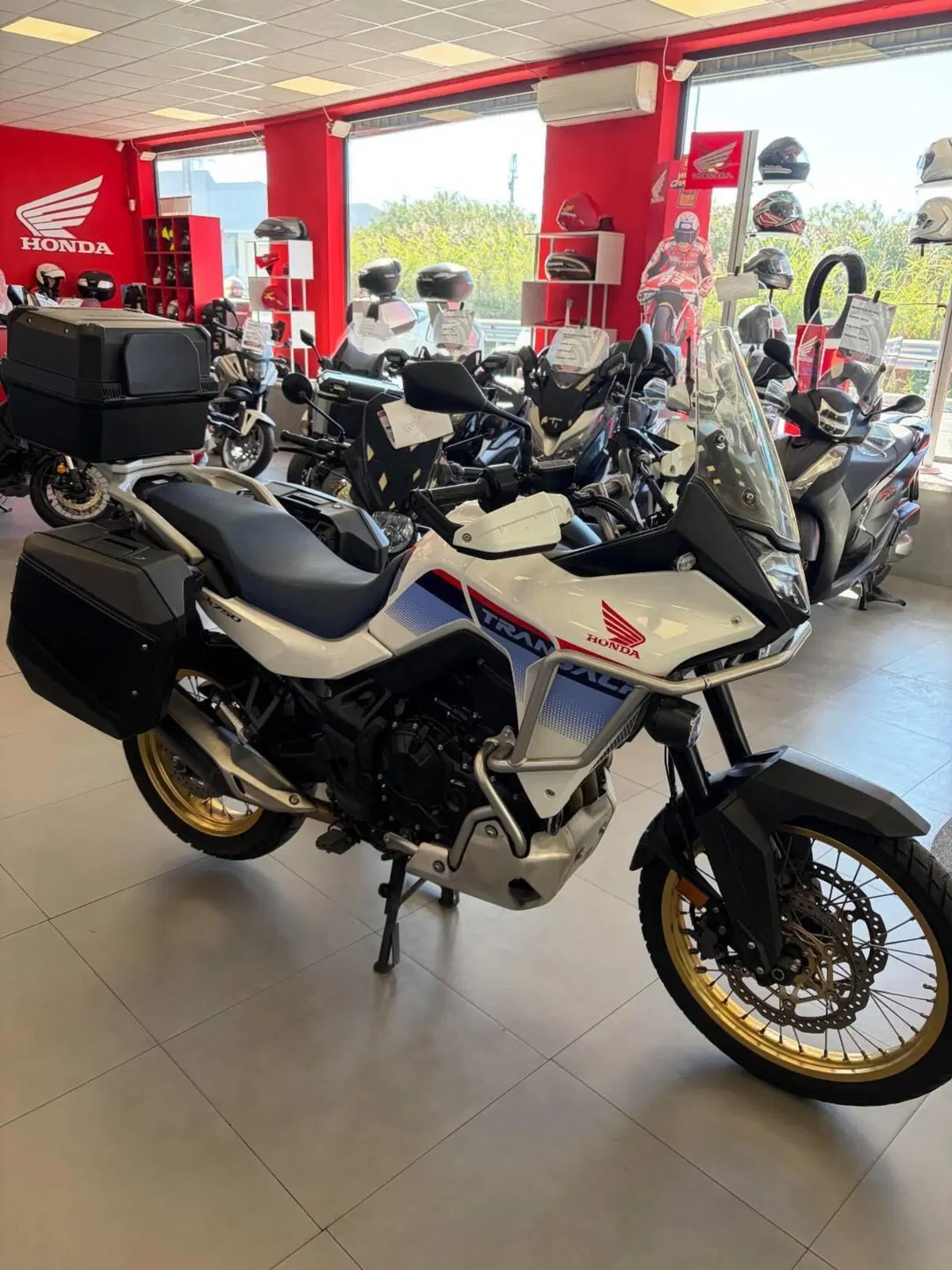 Honda Transalp XL750 (2023 - 24) (3)