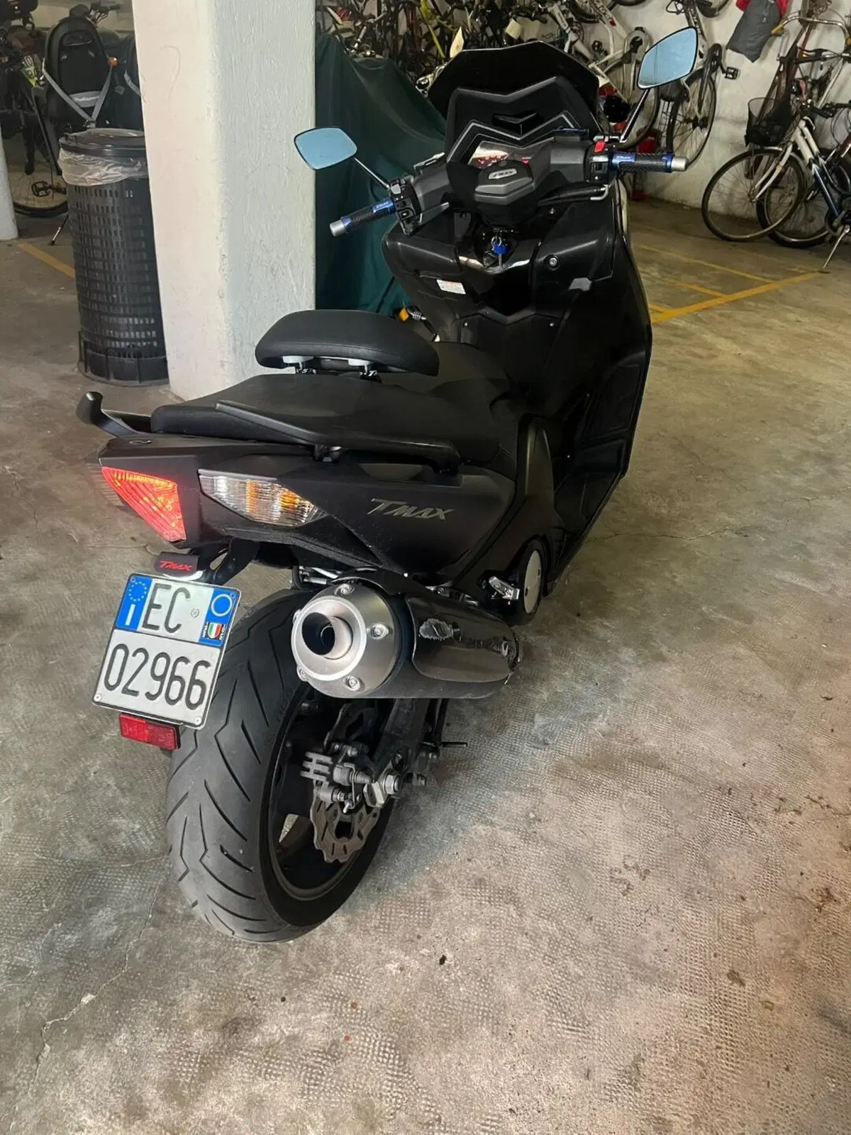 Yamaha T-Max 530 (2012 - 14) (3)