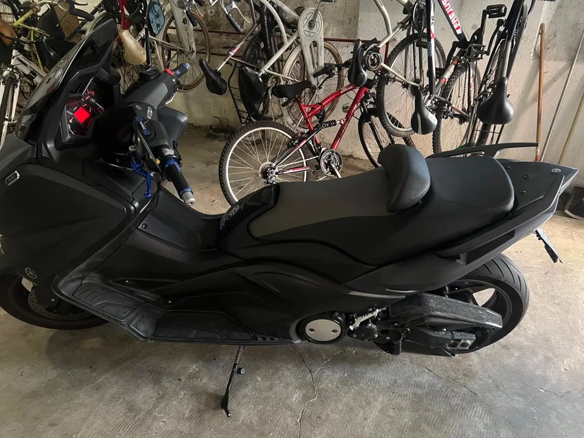 Yamaha T-Max 530 (2012 - 14) (4)