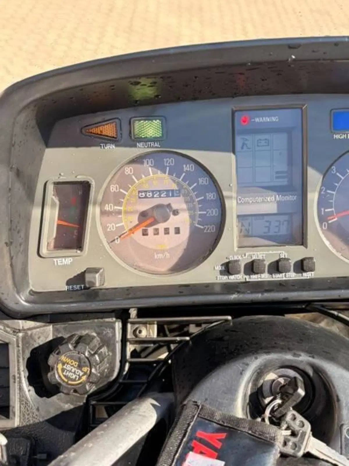 Yamaha Venture Royale xvz 13 td (4)