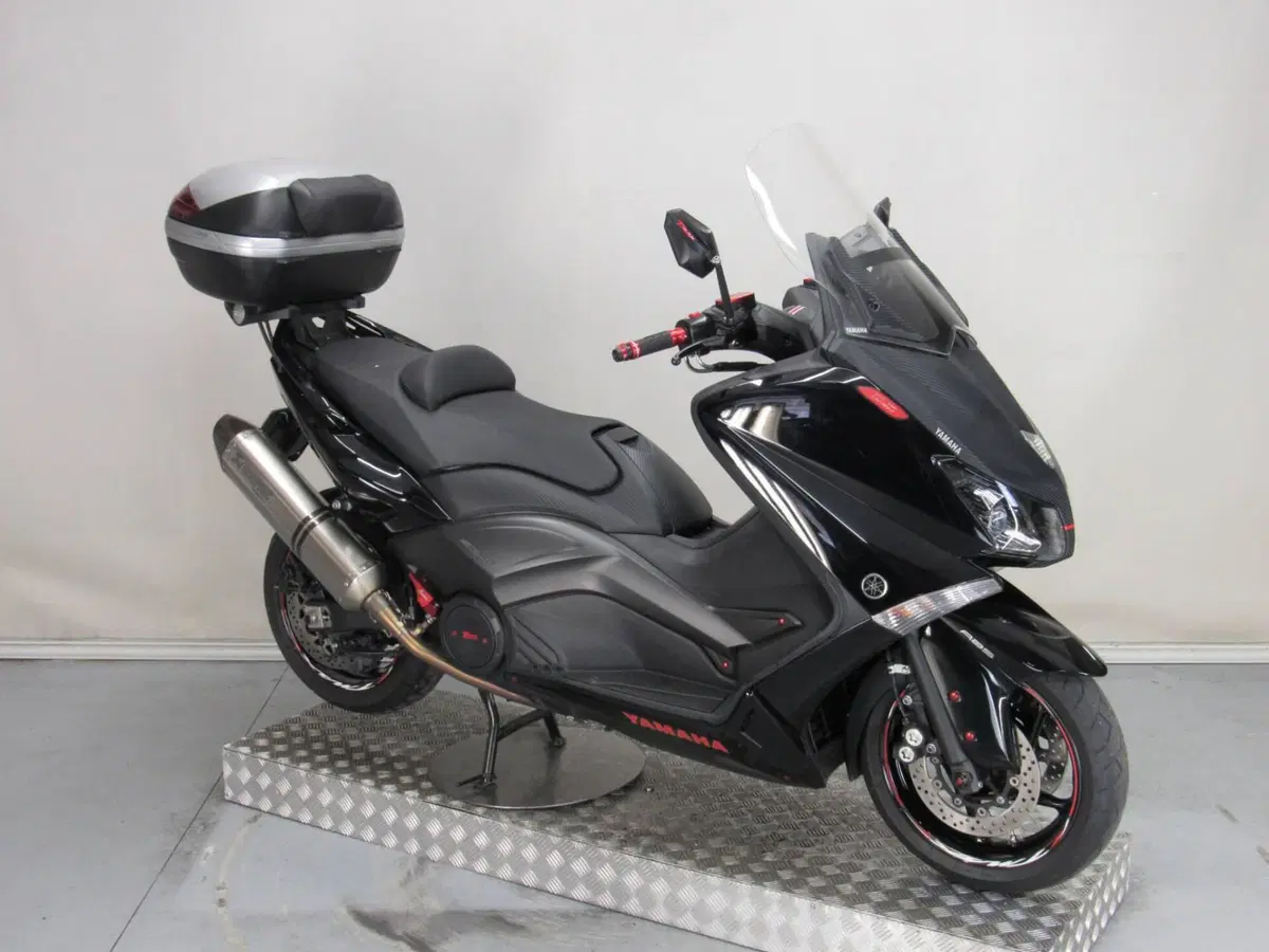 Yamaha T-Max 530 ABS (2012 - 14) (3)
