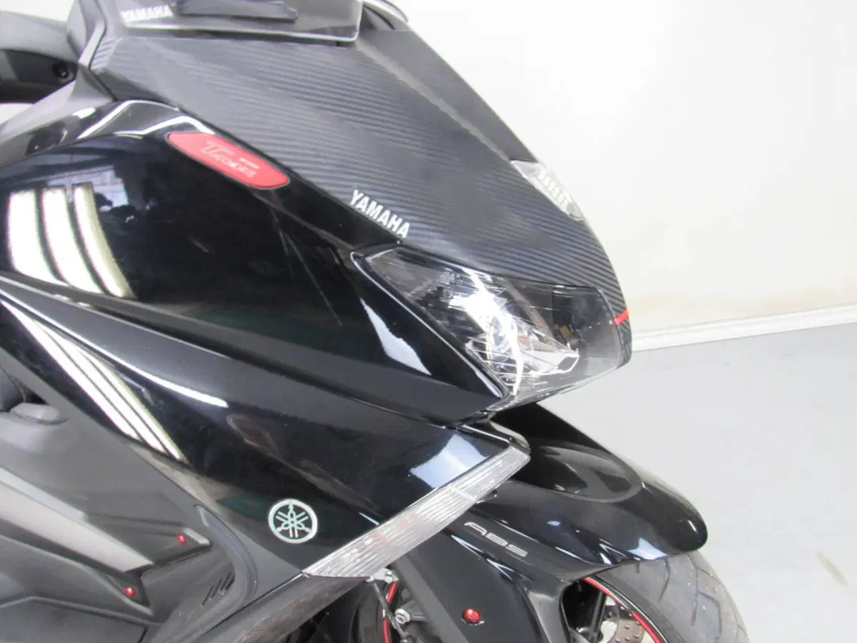Yamaha T-Max 530 ABS (2012 - 14) (11)