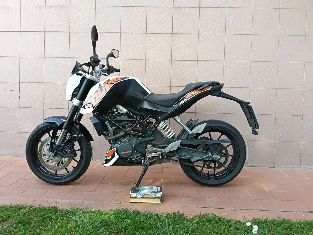 KTM 125 Duke ABS (2017 - 20)