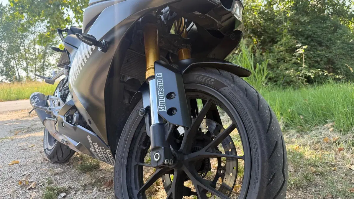 Yamaha YZF R125 (2021 - 22) (7)