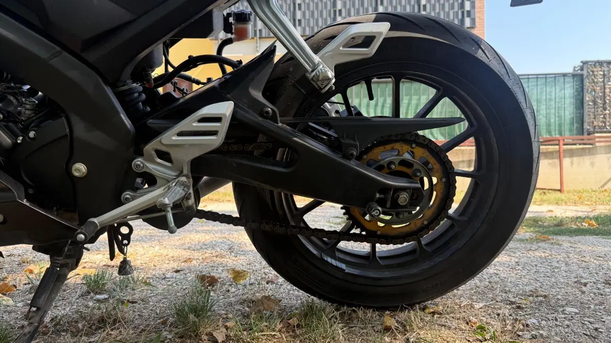 Yamaha YZF R125 (2021 - 22) (9)