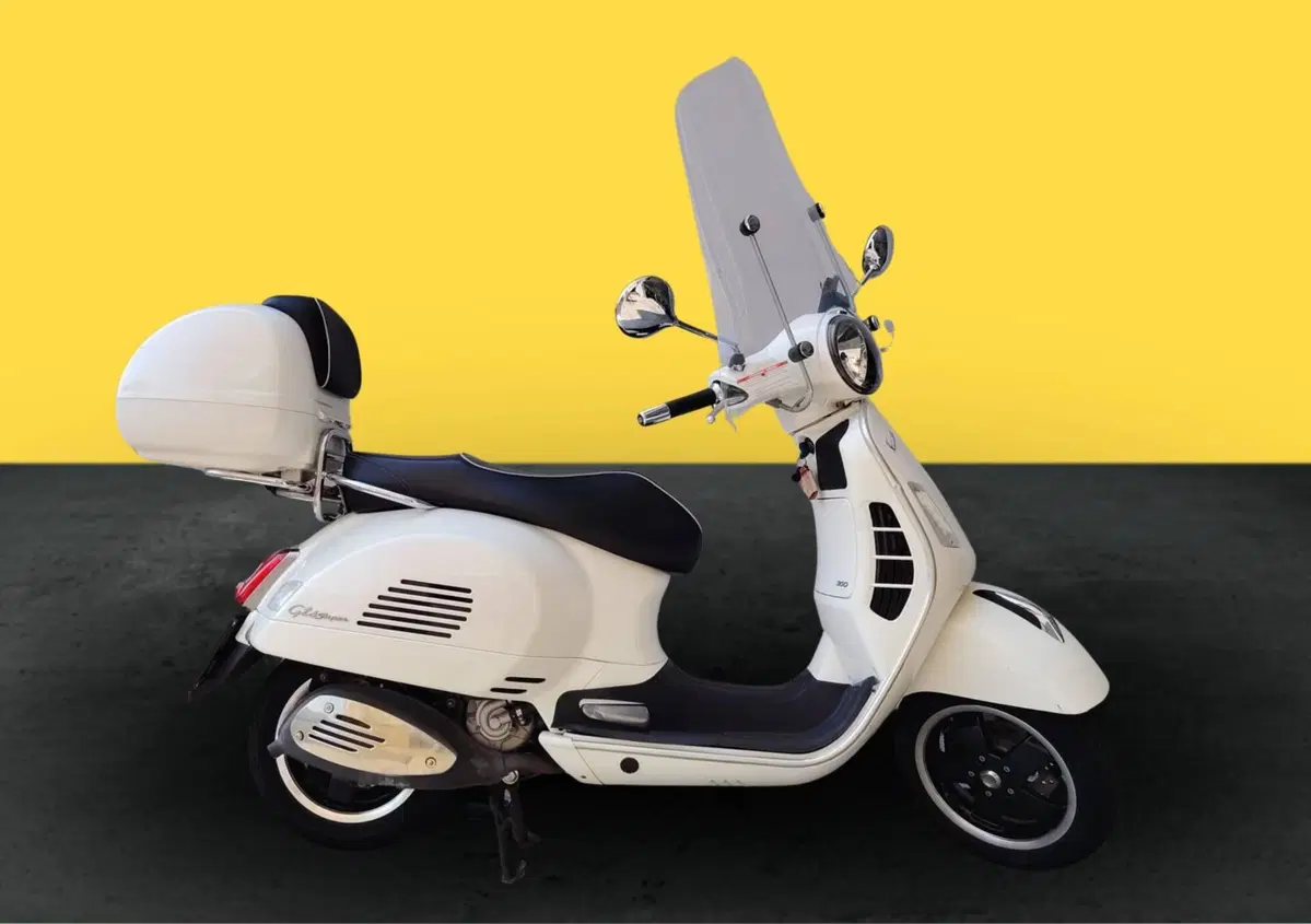 Vespa GTS 300 Super (2017 - 18) (3)