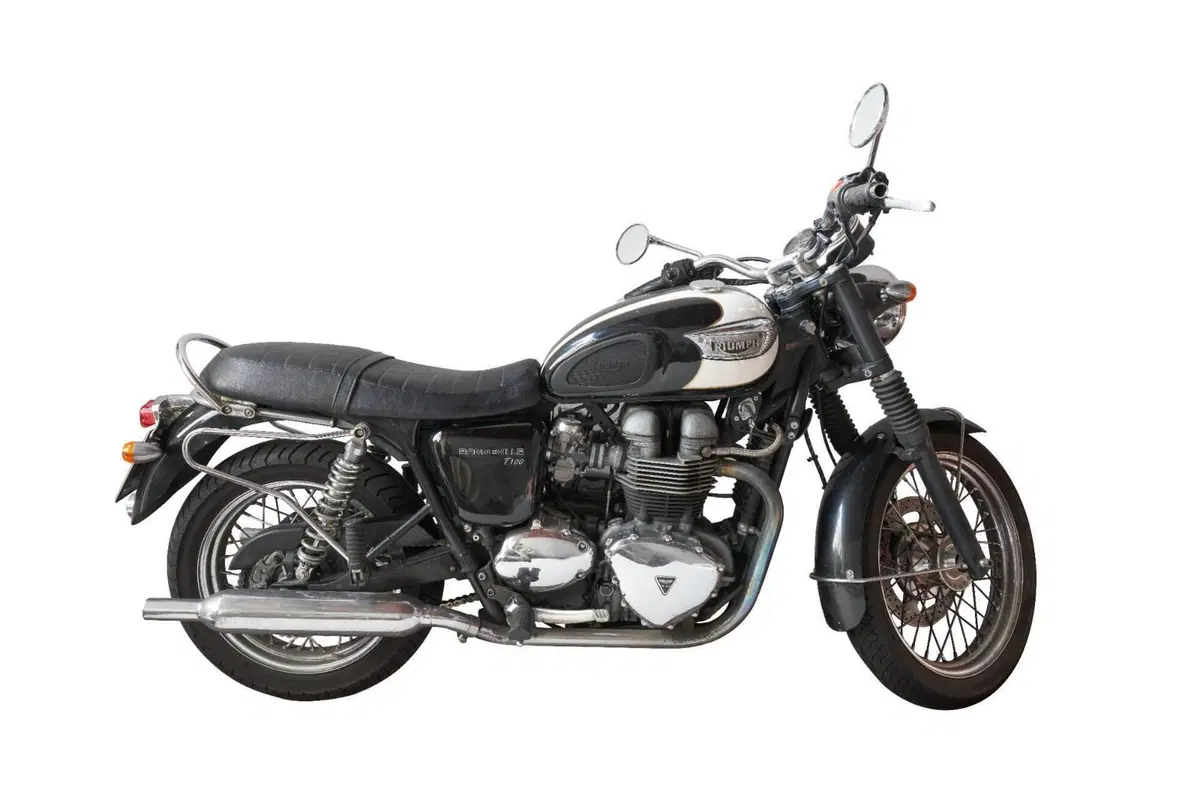 Triumph Bonneville T100 (2001 - 07)