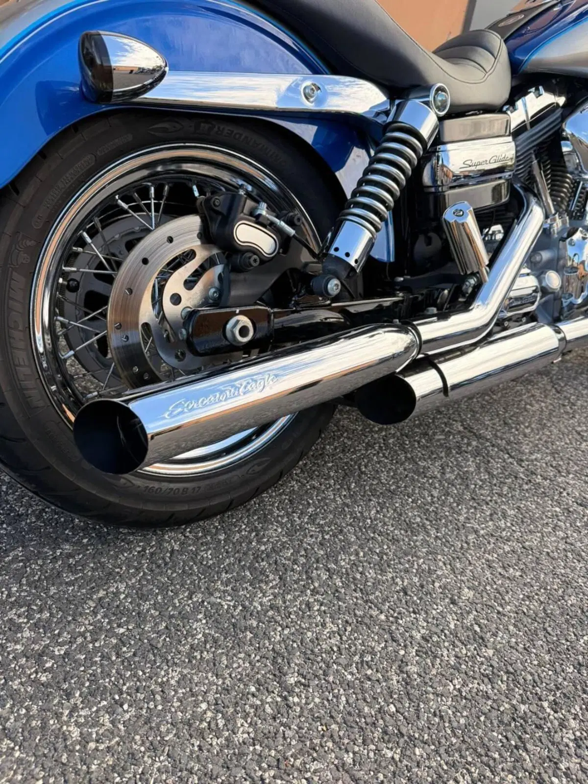 Harley-Davidson 1584 Super Glide Custom (2008 - 13) - FXDC (9)