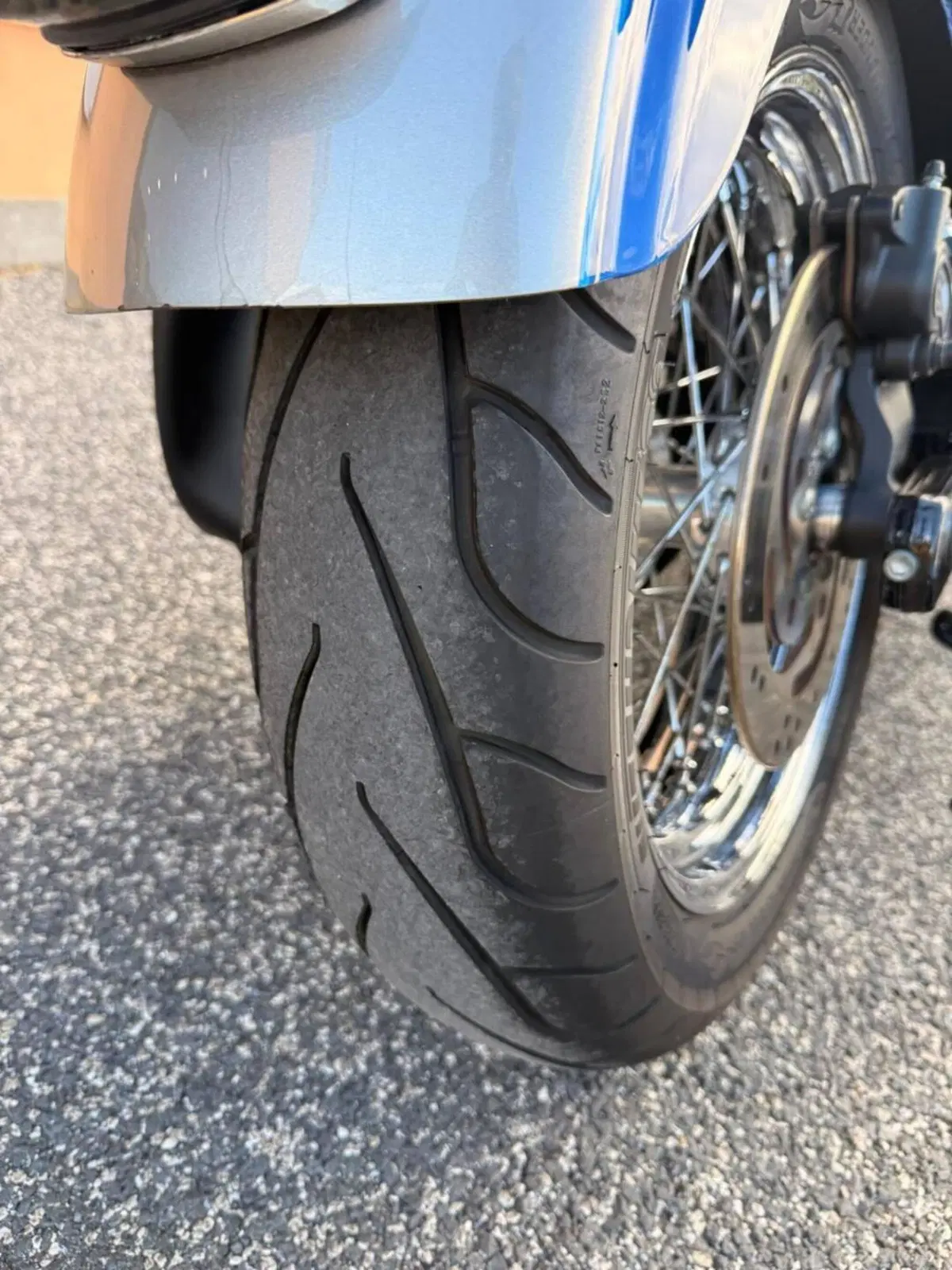 Harley-Davidson 1584 Super Glide Custom (2008 - 13) - FXDC (16)