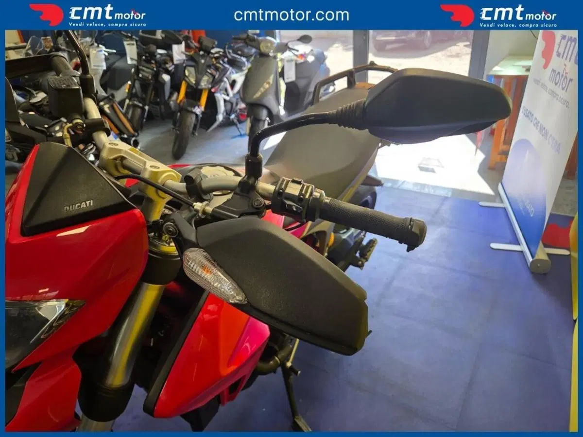 Ducati Hypermotard 821 (2013 - 15) (12)