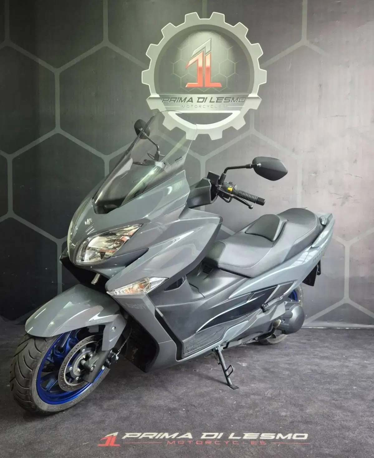 Suzuki Burgman 400 (2022 - 24) (3)