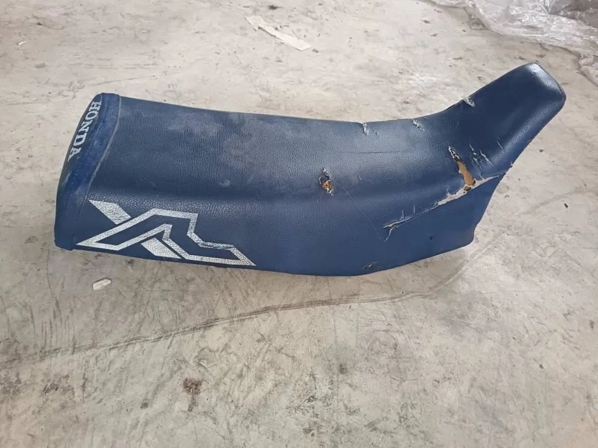 Ricambi Usati Originali Honda XL 125 R Paris Dakar (17)