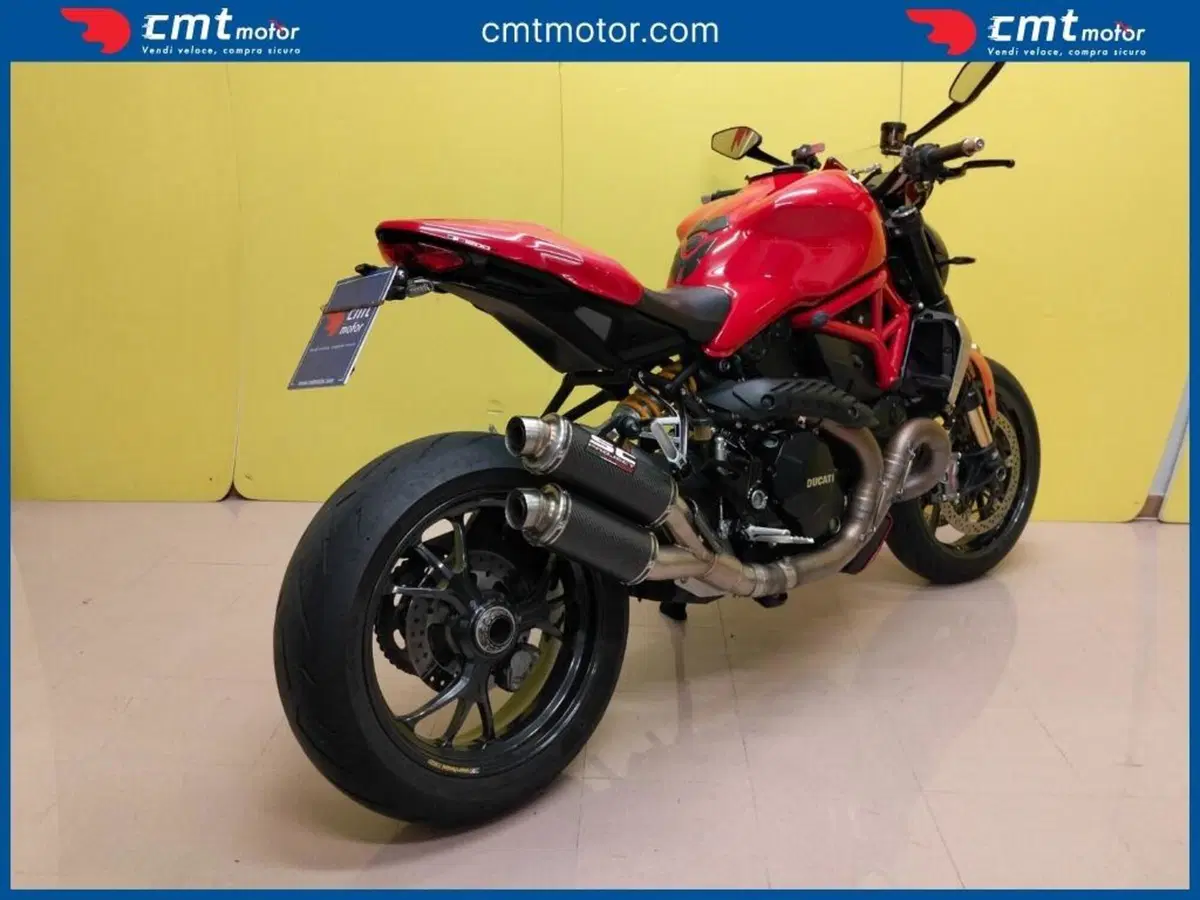 Ducati Monster 1200 R (2016 - 19) (4)