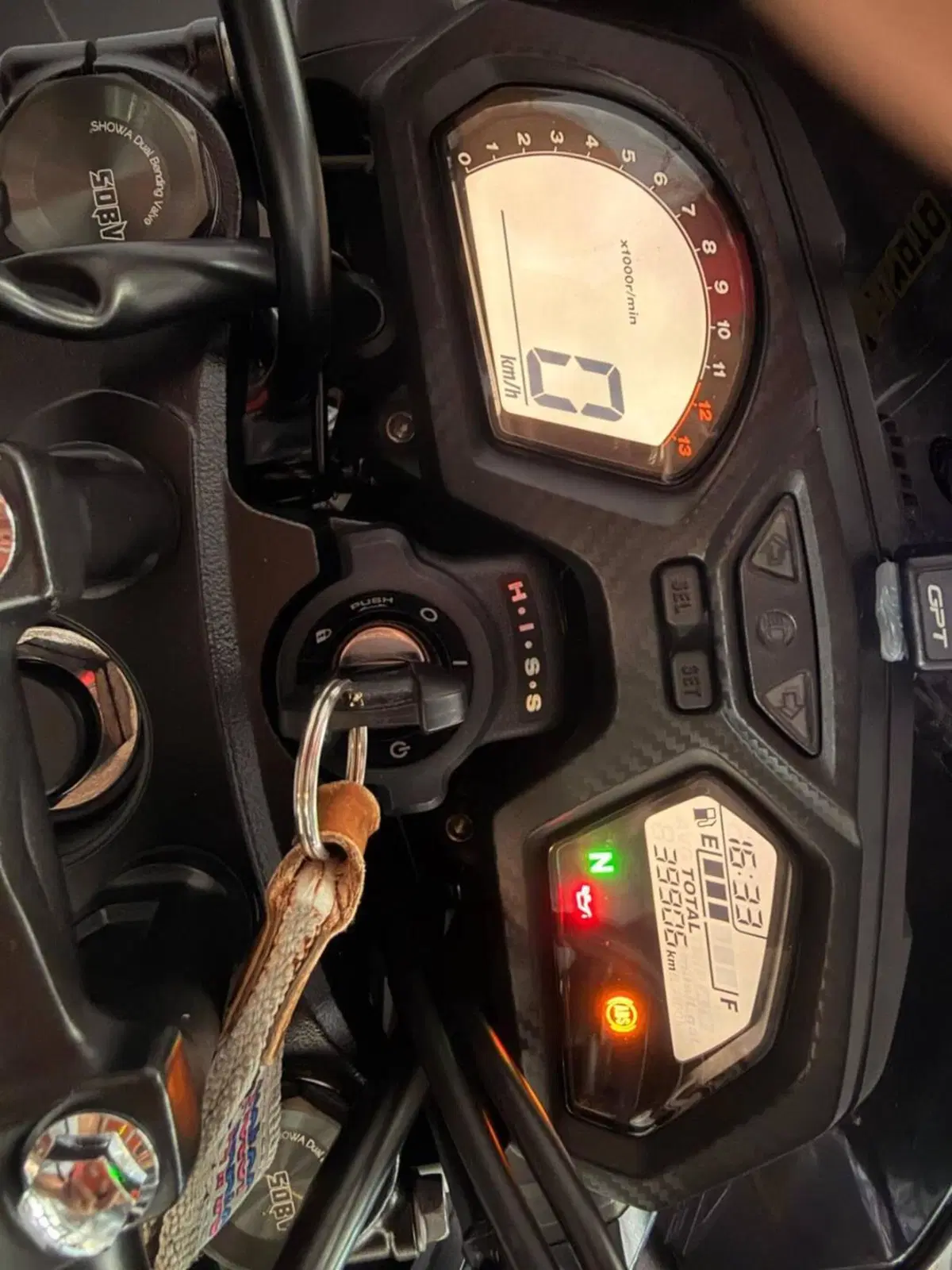 Honda CB 650 F (2017 - 18) (11)