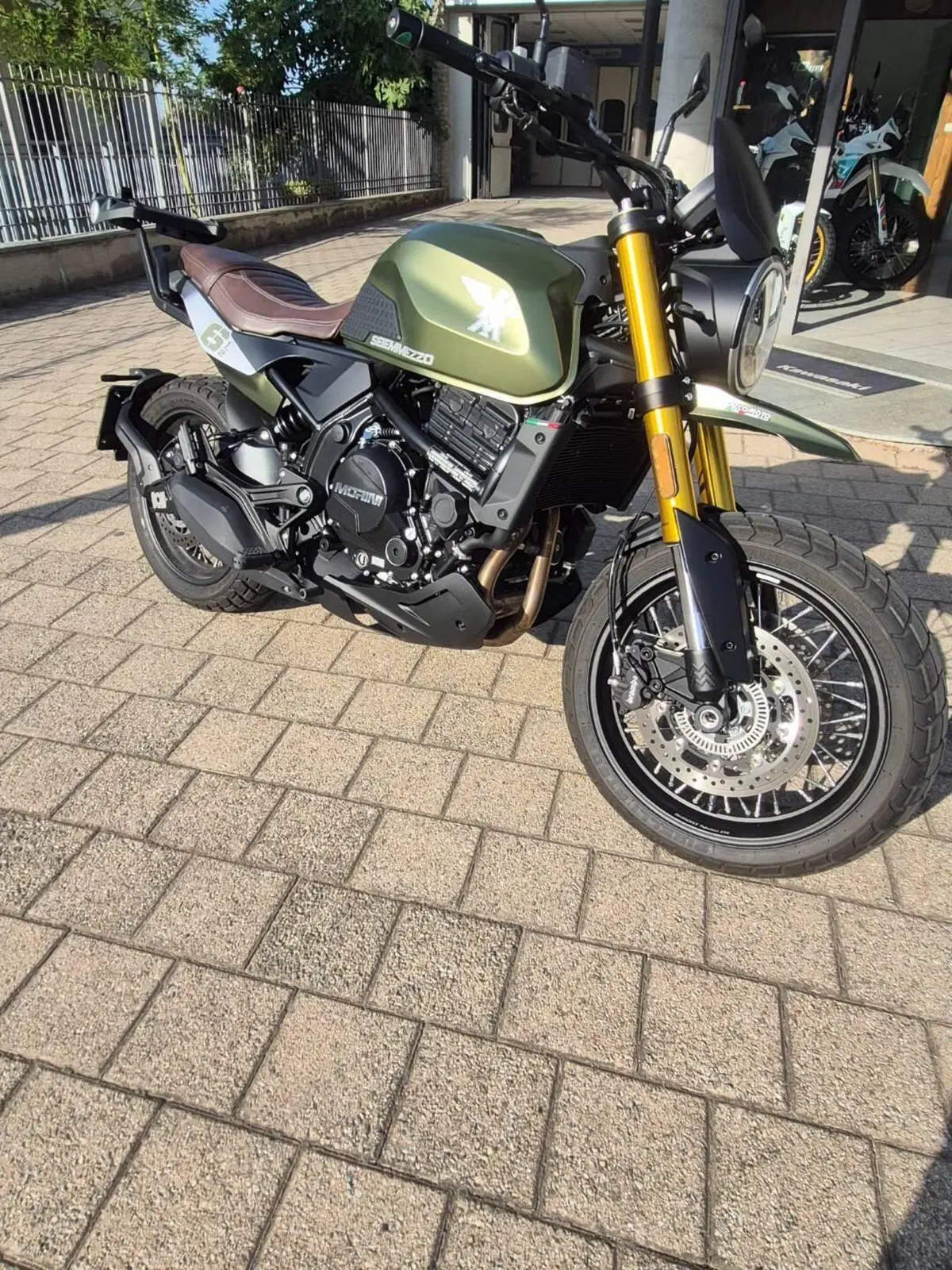 Moto Morini SEIEMMEZZO SCR (2022 - 26) (3)
