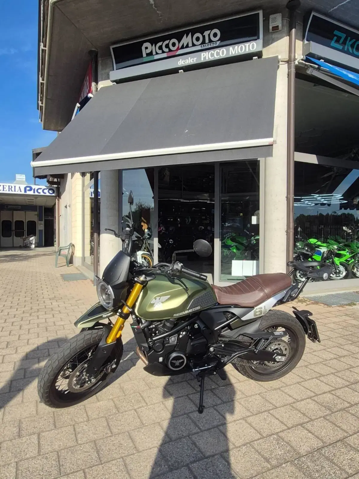 Moto Morini SEIEMMEZZO SCR (2022 - 26) (8)
