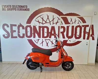 Vespa GTS 300 Super Sport (2023 - 24) usata
