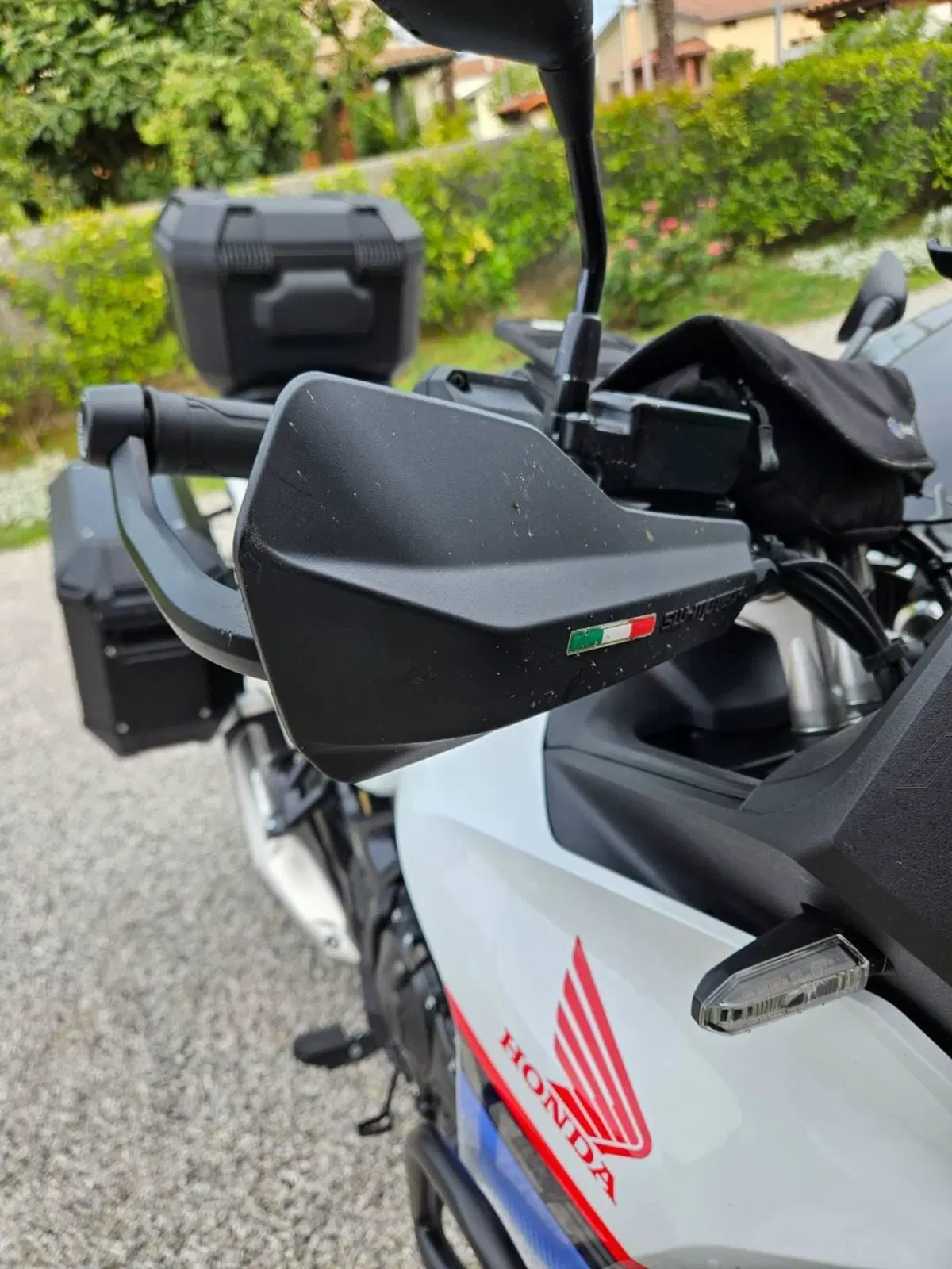 Honda Transalp XL750 (2025) (2)