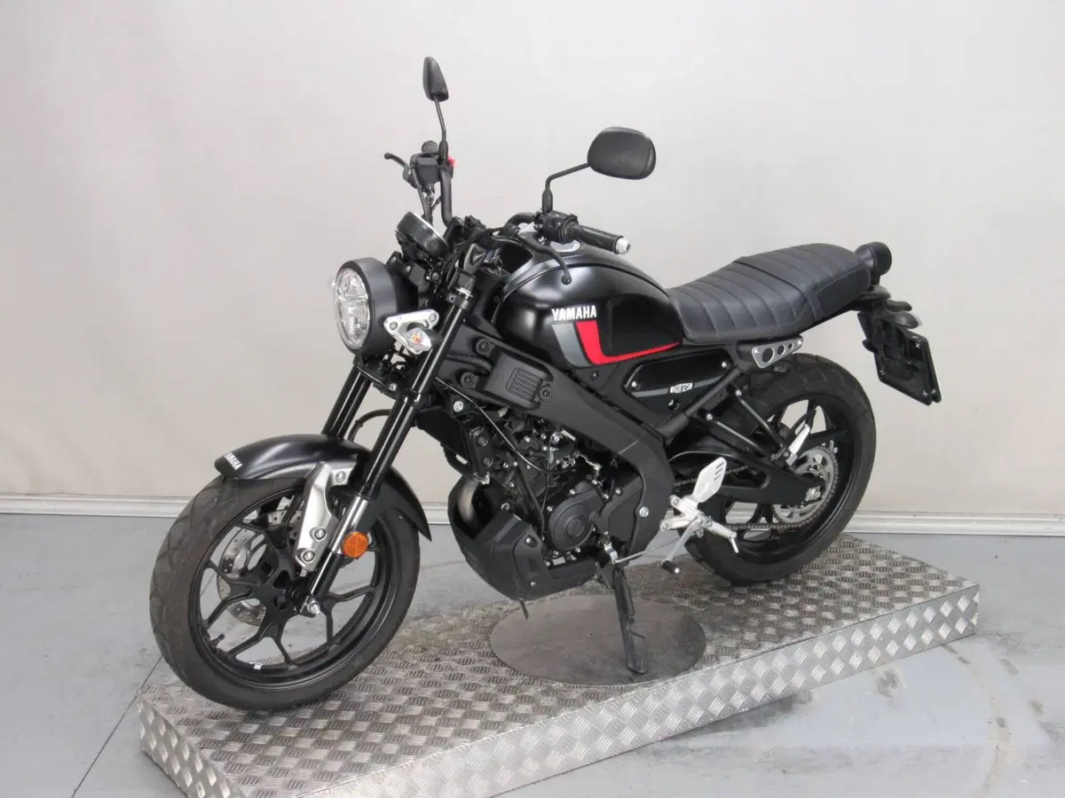Yamaha XSR 125 (2021 - 24) (4)