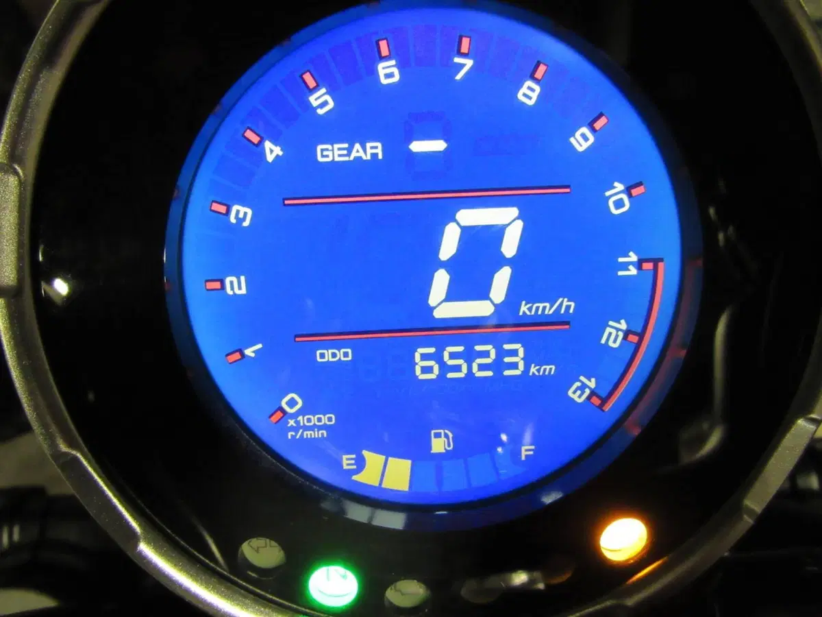 Yamaha XSR 125 (2021 - 24) (8)