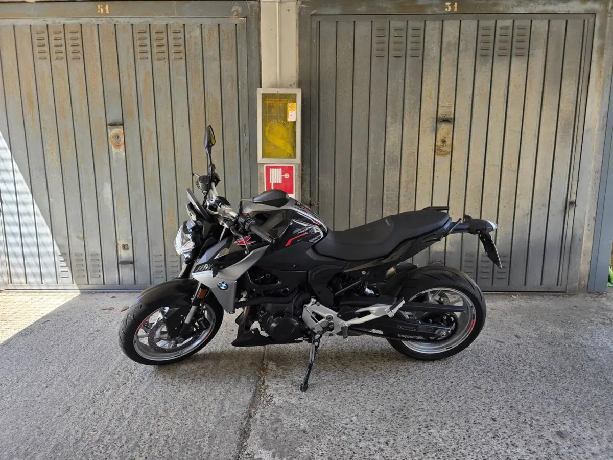 Bmw F 900 R (2021 - 24)