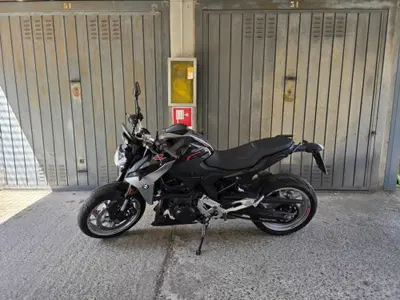 Bmw F 900 R (2021 - 24) usata