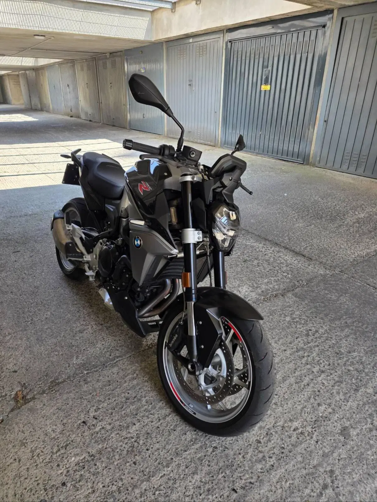 Bmw F 900 R (2021 - 24) (3)