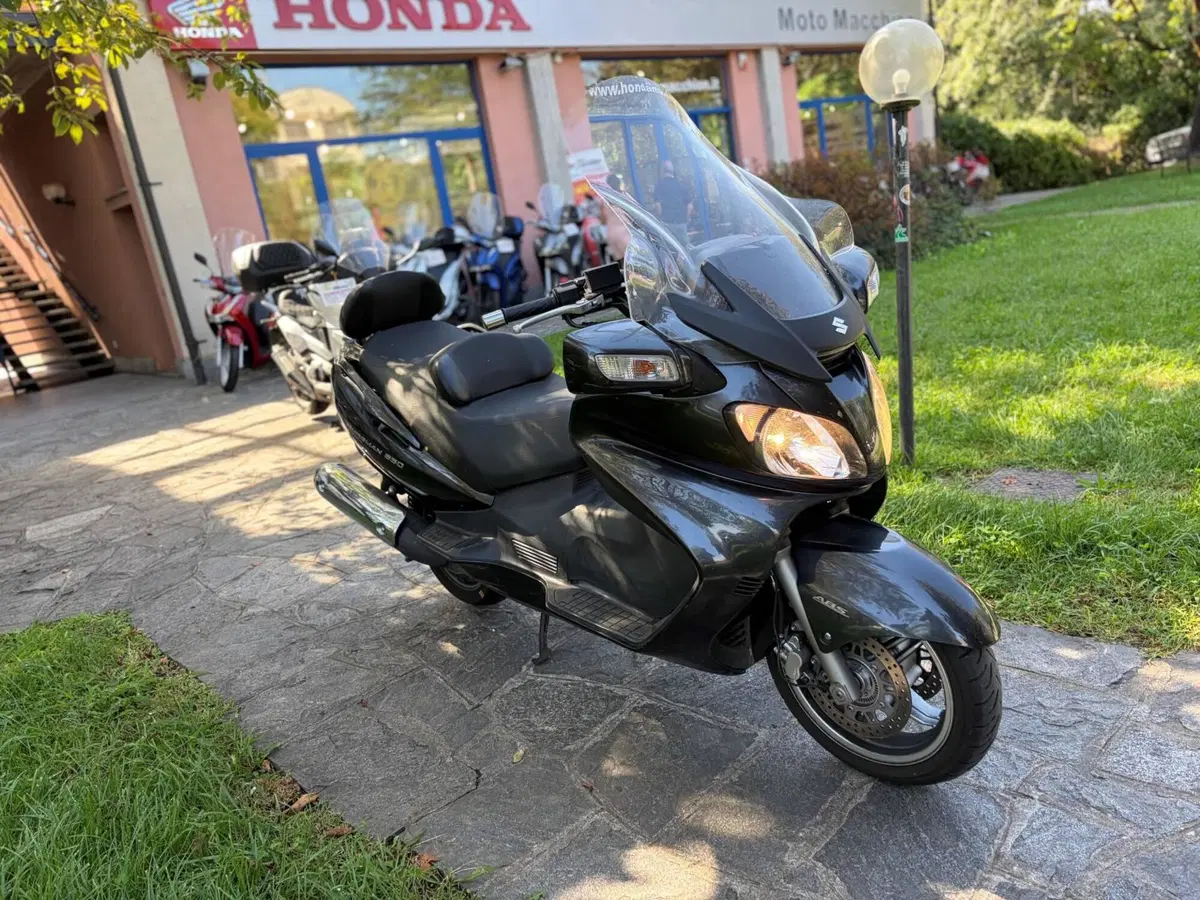 Suzuki Burgman AN 650 Executive ABS (2006 - 12) (4)