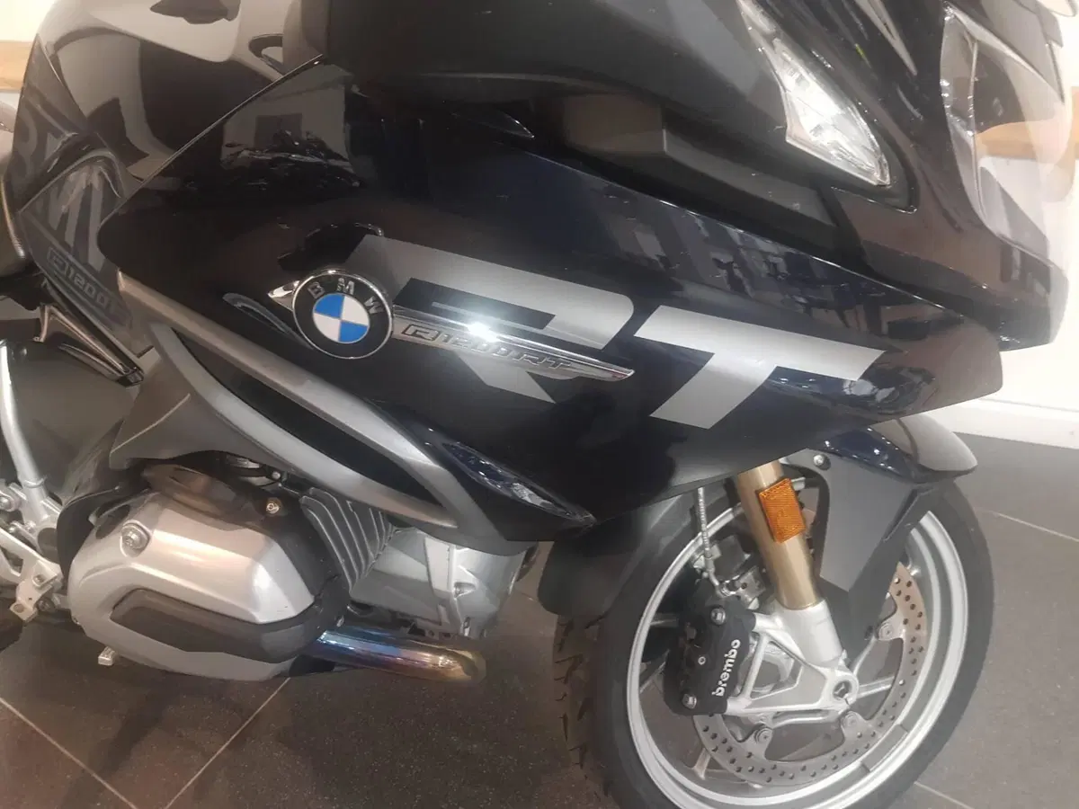 Bmw R 1200 RT (2017 - 18) (2)
